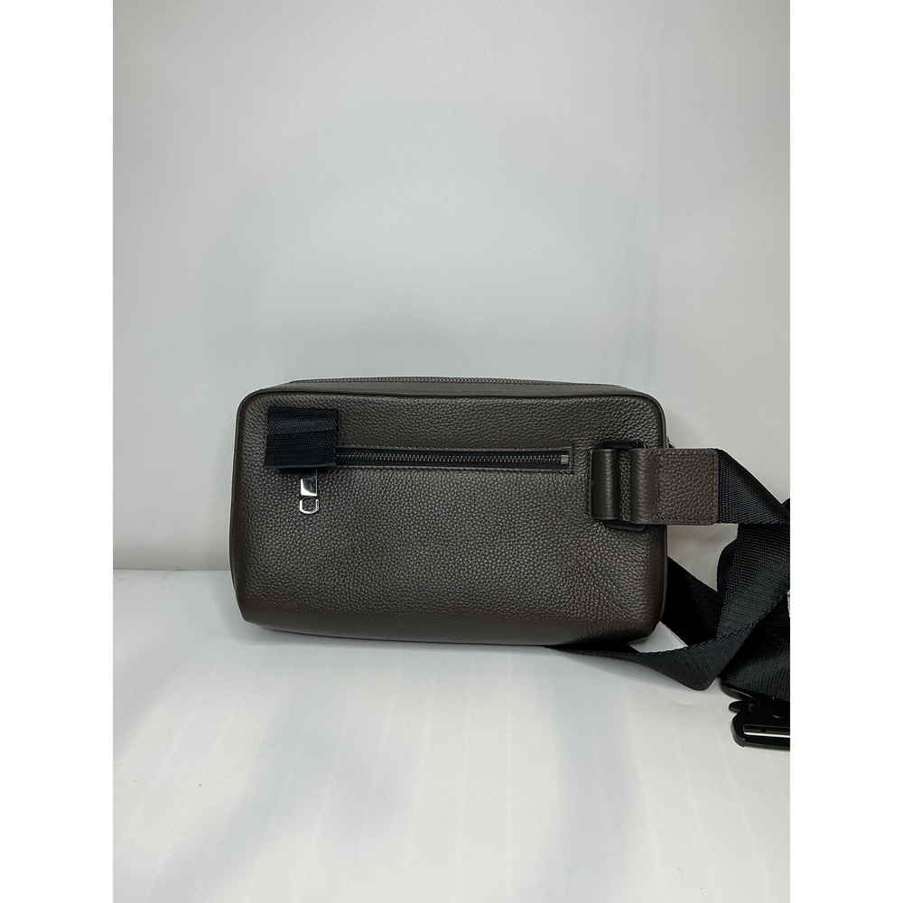 Excursion Italian Leather Sling - Picture 2 of 3